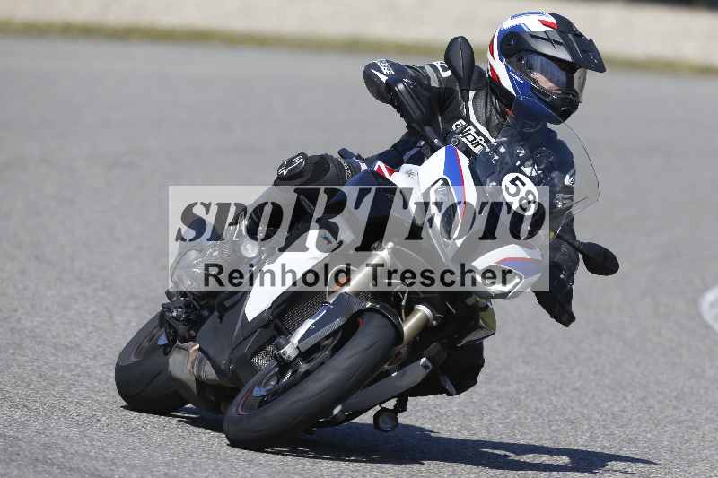 /01 02.04.2026 MAZ ADR/Gruppe gelb Gruppe gruen/58